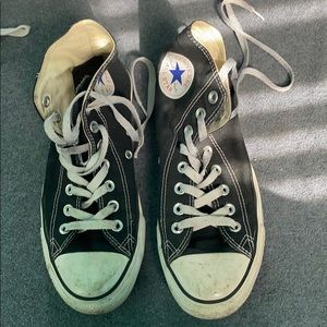 Converse women’s 8.5